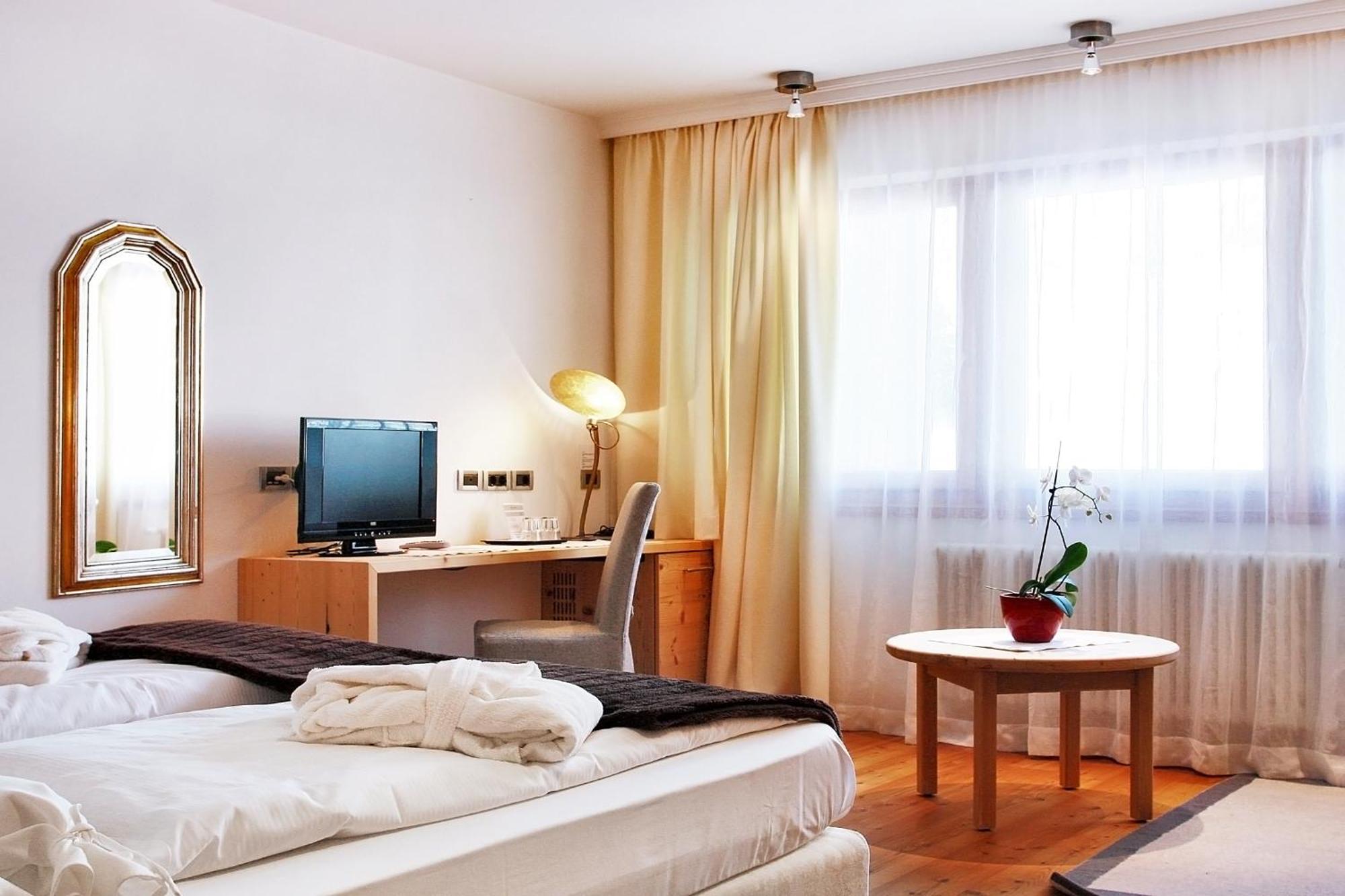 לה וילה Hotel La Majun מראה חיצוני תמונה