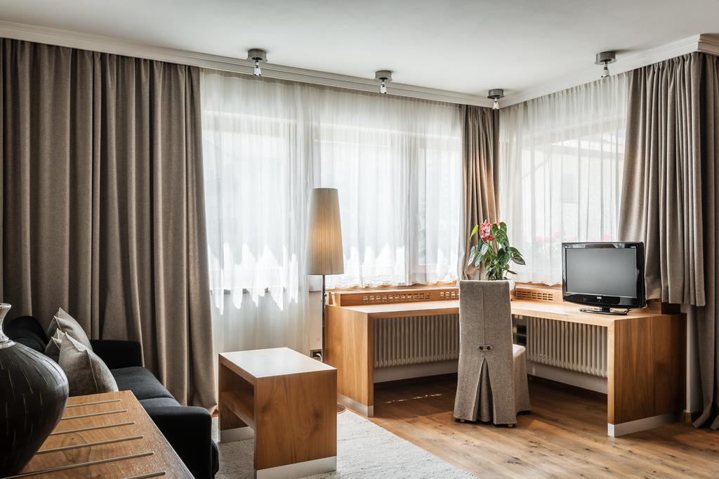לה וילה Hotel La Majun מראה חיצוני תמונה